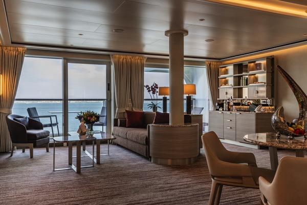Silversea, Silver Ray, Grand Suite Living Room 1 ©Silversea Cruises Ltd.jpg